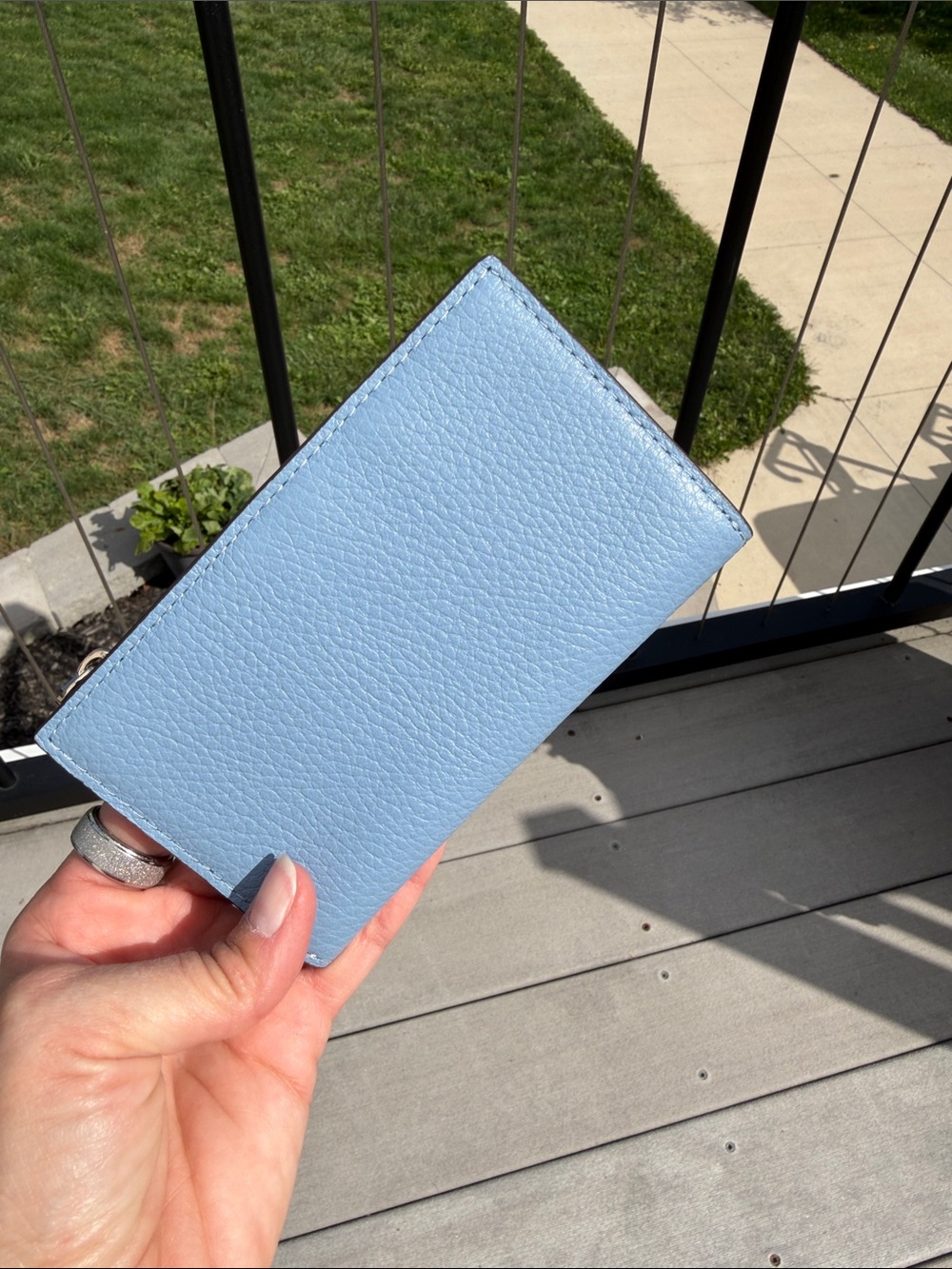 kate spade NWOT Light Blue Leather Zip Card Wallet - Picture 3 of 5
